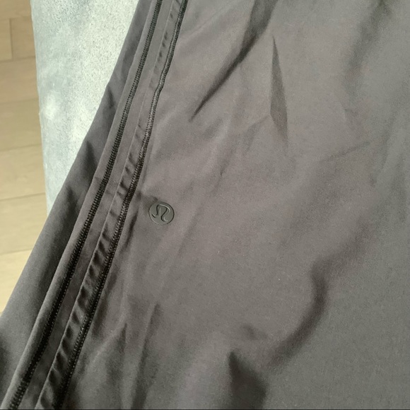 RARE* Lululemon Super Cropped Trousers - Picture 4 of 6